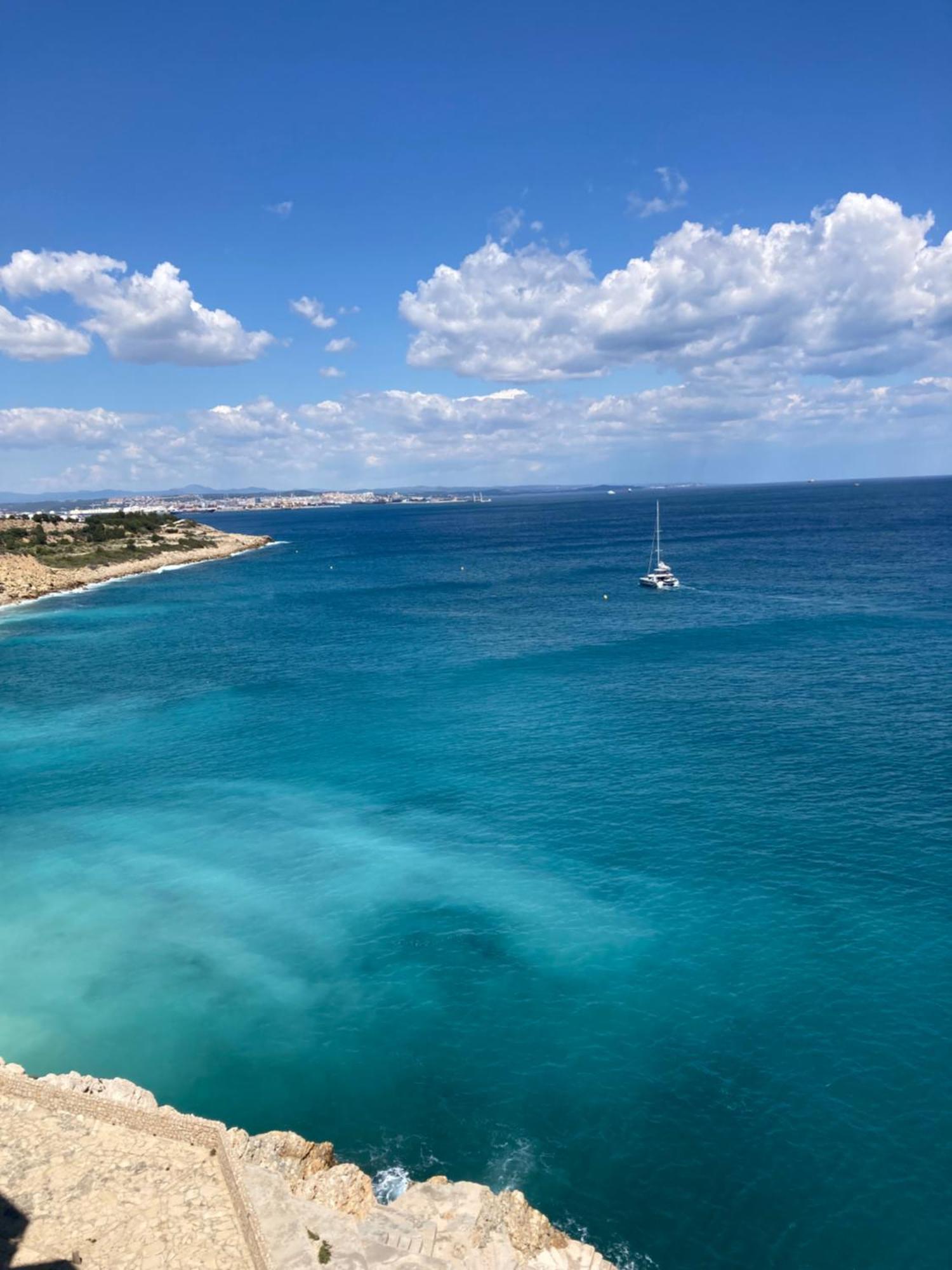 Appartement Vue Mer Avec Piscine Et Wifi Salou Bagian luar foto